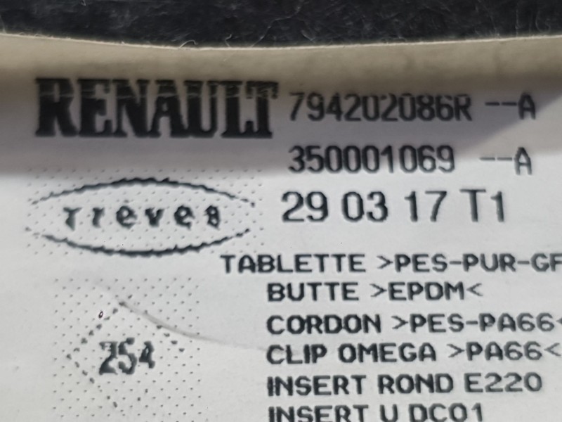 Recambio de bandeja trasera para renault megane iv hatchback (b9a/m/n_) 1.6 dci 130 (b9a4) referencia OEM IAM 794202086R  