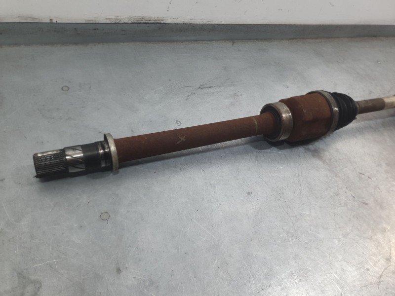 Recambio de transmision delantera derecha para renault megane iv hatchback (b9a/m/n_) 1.6 dci 130 (b9a4) referencia OEM IAM 3910