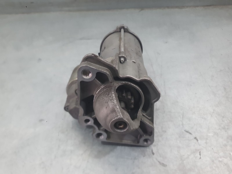 Recambio de motor arranque para renault megane iv hatchback (b9a/m/n_) 1.6 dci 130 (b9a4) referencia OEM IAM 233009182R 23300068