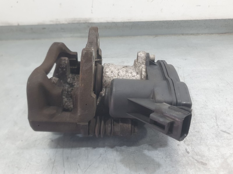 Recambio de pinza freno trasera derecha para renault megane iv hatchback (b9a/m/n_) 1.6 dci 130 (b9a4) referencia OEM IAM 440019