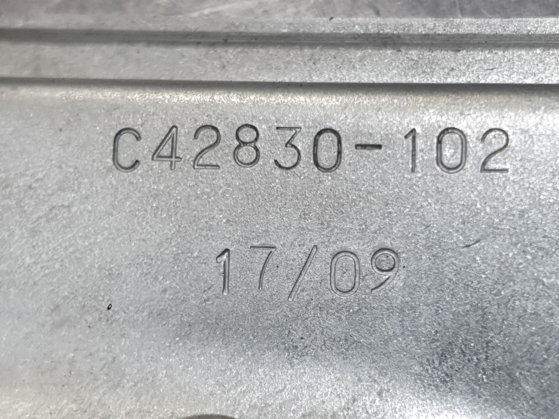 Recambio de elevalunas delantero izquierdo para renault megane iv hatchback (b9a/m/n_) 1.6 dci 130 (b9a4) referencia OEM IAM 807