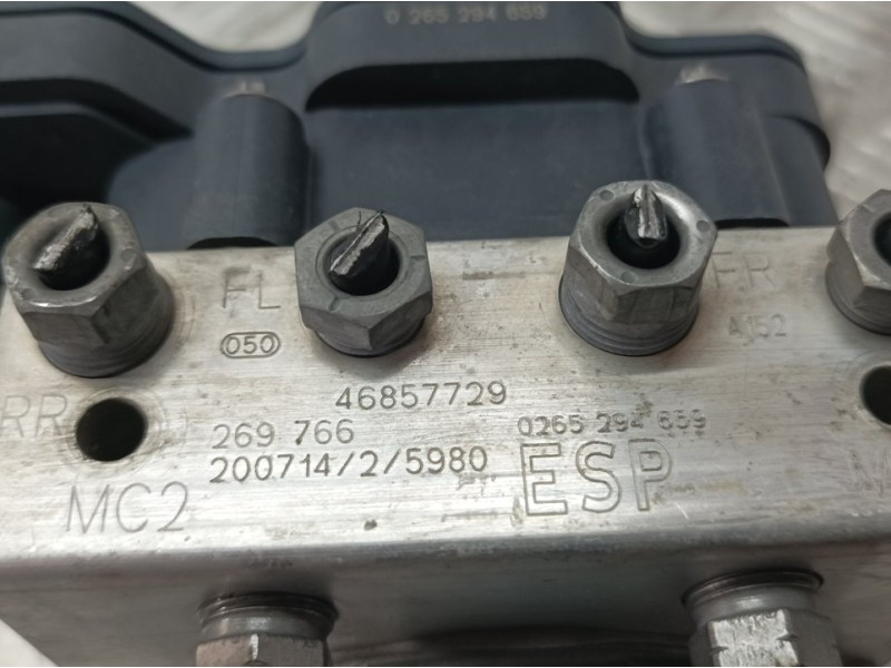 Recambio de abs para citroën jumper pritsche 35 l3 plus solution bluehdi 140 referencia OEM IAM 265294689  BOSCH