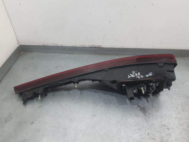 Recambio de piloto trasero izquierdo interior para renault megane iv hatchback (b9a/m/n_) 1.6 dci 130 (b9a4) referencia OEM IAM 