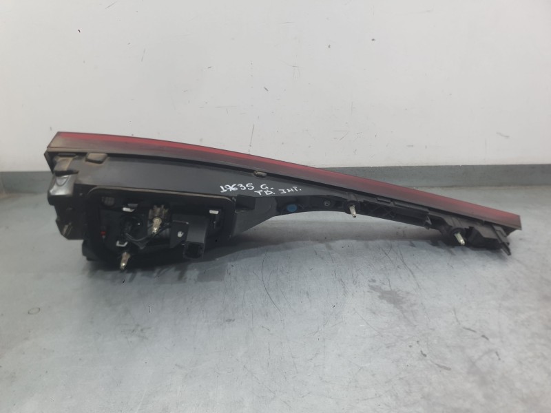 Recambio de piloto trasero derecho interior para renault megane iv hatchback (b9a/m/n_) 1.6 dci 130 (b9a4) referencia OEM IAM 26