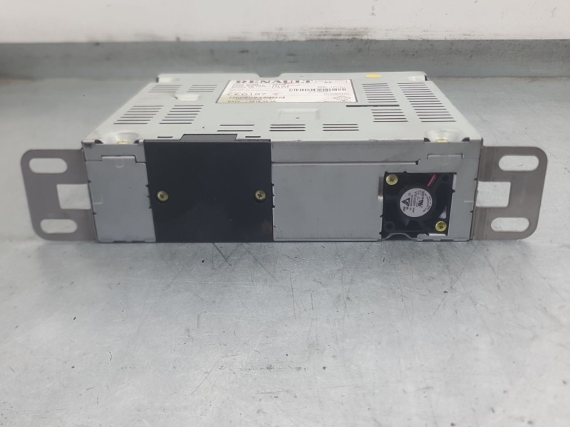 Recambio de sistema audio / radio para renault megane iv hatchback (b9a/m/n_) 1.6 dci 130 (b9a4) referencia OEM IAM 281155430R  