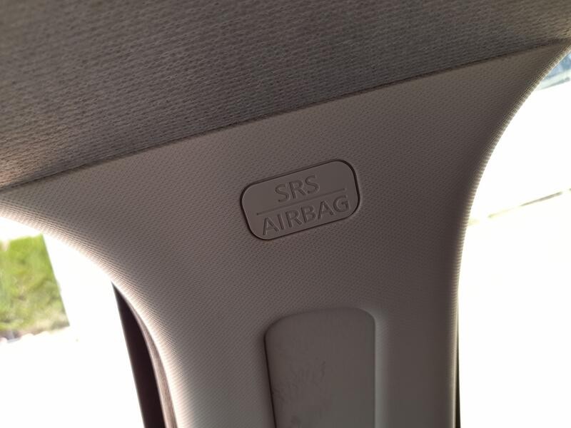 Recambio de airbag cortina delantero derecho para nissan micra v (k14) 1.0 referencia OEM IAM 985P05FL0A  