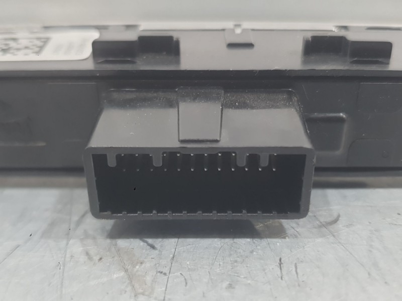 Recambio de mando multifuncion para renault megane iv hatchback (b9a/m/n_) 1.6 dci 130 (b9a4) referencia OEM IAM   