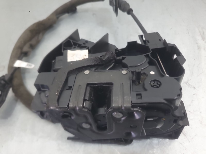 Recambio de cerradura puerta trasera izquierda para renault megane iv hatchback (b9a/m/n_) 1.6 dci 130 (b9a4) referencia OEM IAM