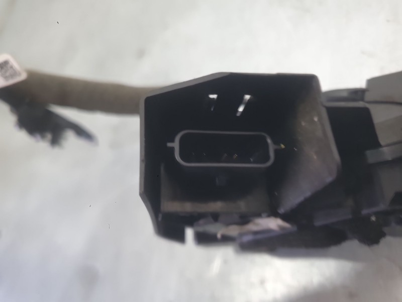 Recambio de cerradura puerta trasera izquierda para renault megane iv hatchback (b9a/m/n_) 1.6 dci 130 (b9a4) referencia OEM IAM