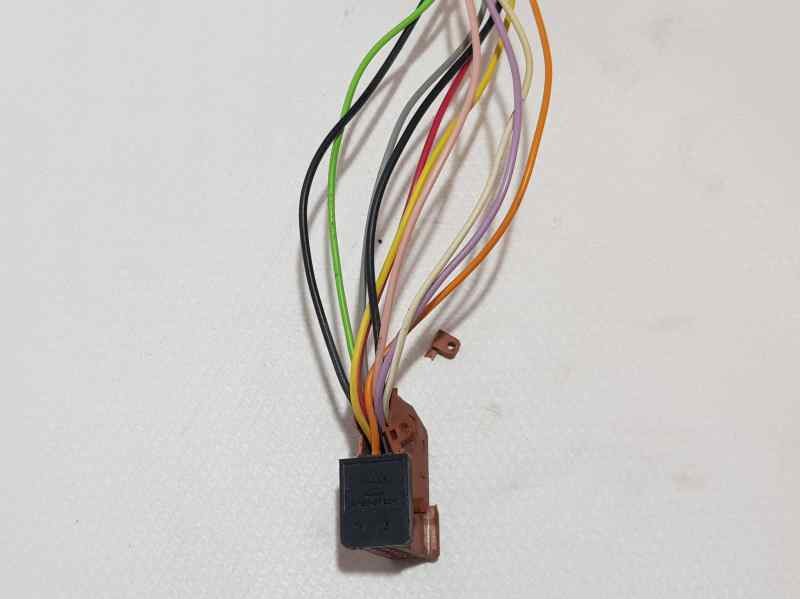 Recambio de retrovisor izquierdo para peugeot 607 (s2) titanio pack referencia OEM IAM  10 CABLES ELECTRICO