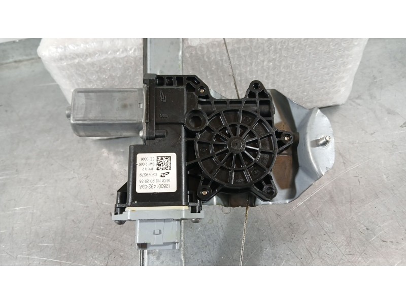 Recambio de elevalunas delantero izquierdo para renault captur i (j5_, h5_) 1.2 tce 120 referencia OEM IAM 807210269R  