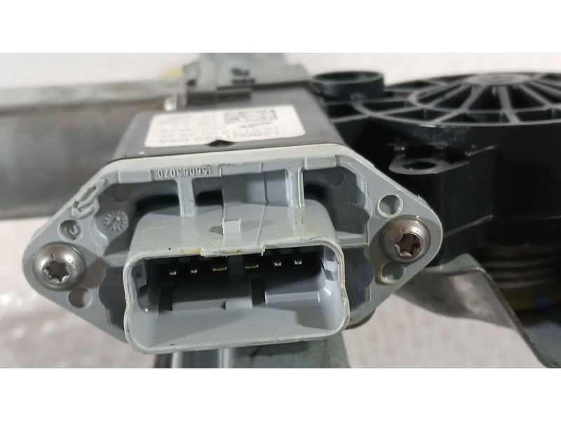 Recambio de elevalunas delantero izquierdo para renault captur i (j5_, h5_) 1.2 tce 120 referencia OEM IAM 807210269R  