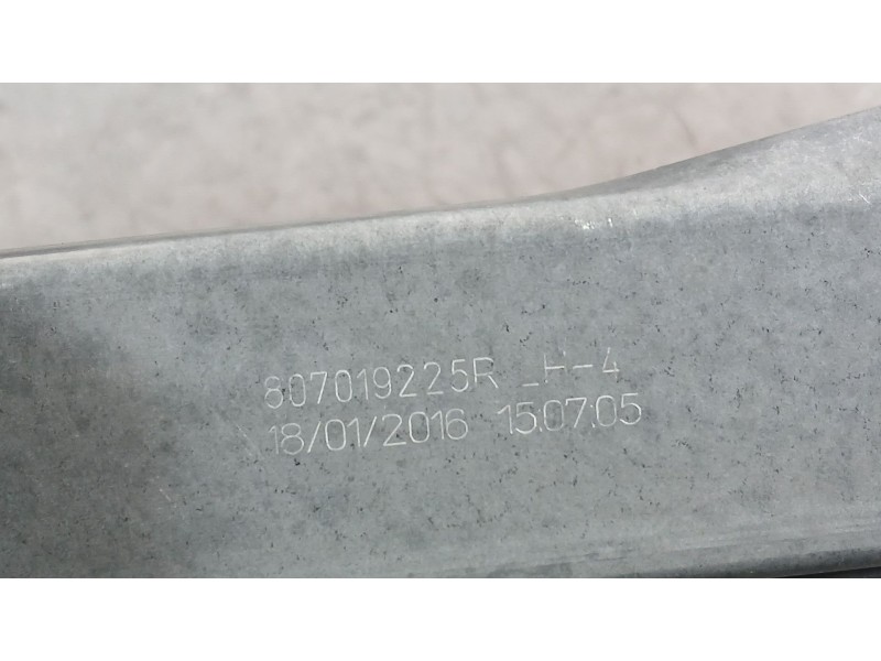 Recambio de elevalunas delantero izquierdo para renault captur i (j5_, h5_) 1.2 tce 120 referencia OEM IAM 807210269R  