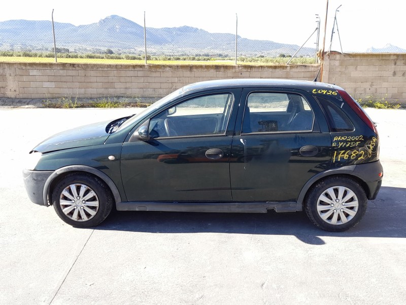 opel corsa c (x01) del año 2002