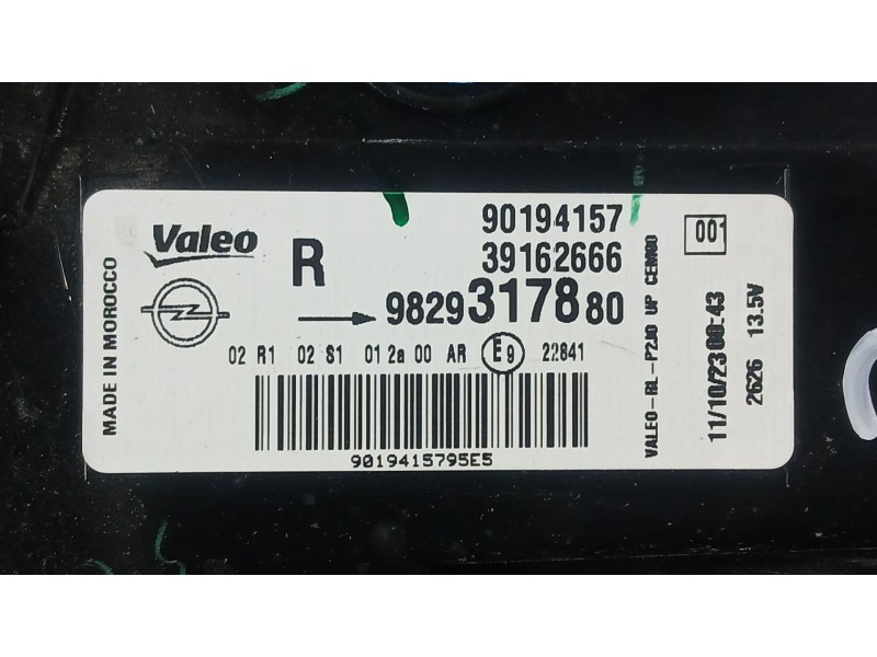 Recambio de piloto trasero derecho exterior para opel corsa f (p2jo) 1.2 (68) referencia OEM IAM 9829317880  