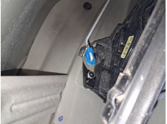 CERRADURA PUERTA TRASERA DERECHA 81420H8020 