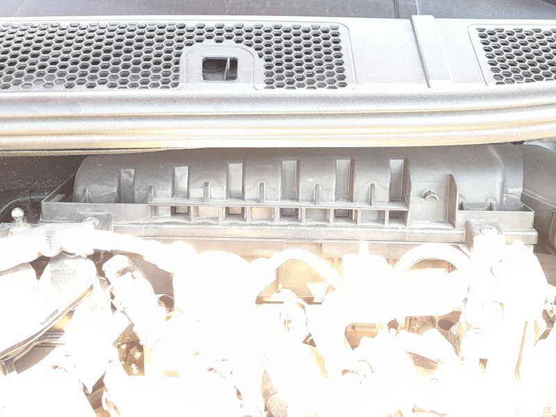 Recambio de carcasa filtro aire para opel corsa f (p2jo) 1.2 (68) referencia OEM IAM 9812735680  