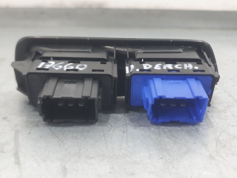 Recambio de mando elevalunas delantero derecho para citroën c-elysee (dd_) 1.5 bluehdi 100 referencia OEM IAM 96657927ZD  