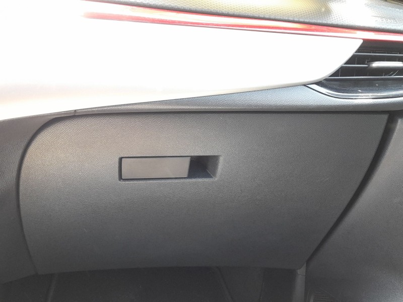 Recambio de guantera para opel corsa f (p2jo) 1.2 (68) referencia OEM IAM 98322499ZD  