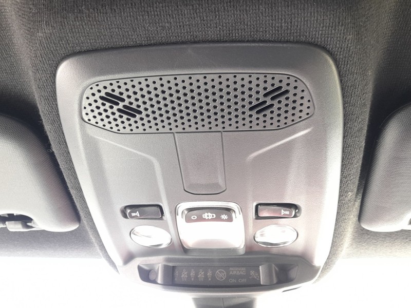 Recambio de luz interior para opel corsa f (p2jo) 1.2 (68) referencia OEM IAM 96781445ZD  