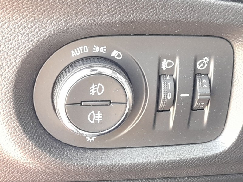 Recambio de mando luces para opel corsa f (p2jo) 1.2 (68) referencia OEM IAM   