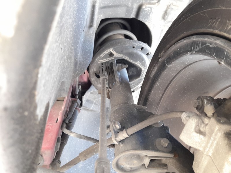 Recambio de amortiguador delantero izquierdo para opel corsa f (p2jo) 1.2 (68) referencia OEM IAM 9864566980  
