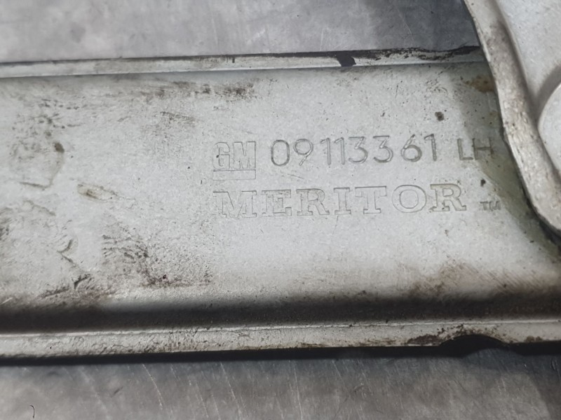 Recambio de elevalunas delantero izquierdo para opel corsa c (x01) 1.4 (f08, f68) referencia OEM IAM 93186824  