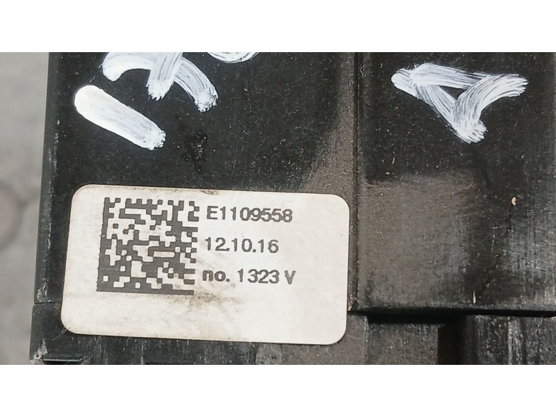 Recambio de mando luces para dacia duster (hs_) 1.2 tce 125 referencia OEM IAM 260107488R  