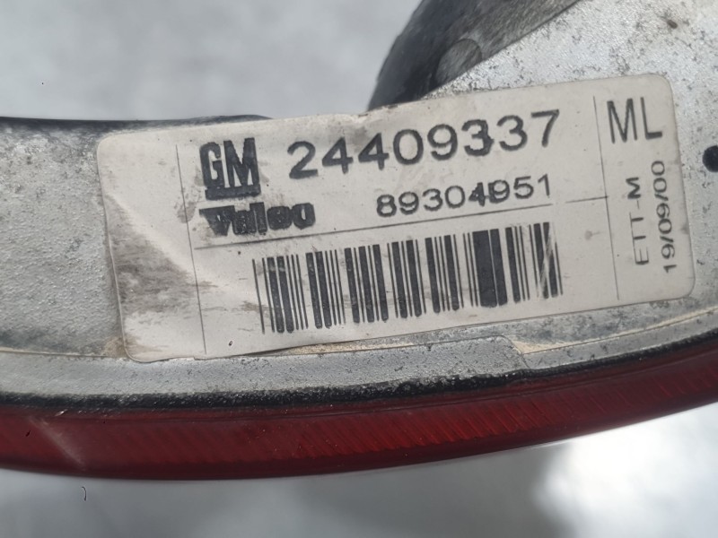 Recambio de piloto trasero izquierdo paragolpes para opel corsa c (x01) 1.4 (f08, f68) referencia OEM IAM 24409337  
