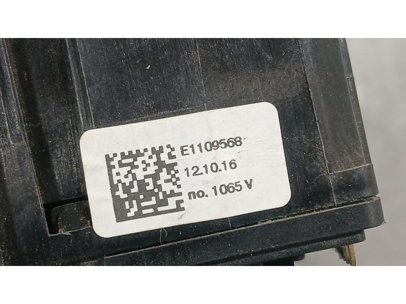 Recambio de mando limpia para dacia duster (hs_) 1.2 tce 125 referencia OEM IAM 255406898R  8201168008