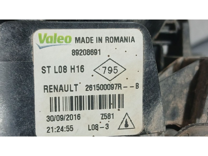 Recambio de faro antiniebla derecho para dacia duster (hs_) 1.2 tce 125 referencia OEM IAM 8200074008  