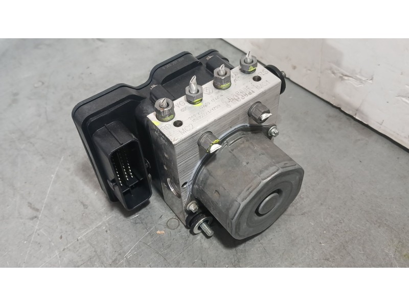 Recambio de abs para dacia duster (hs_) 1.2 tce 125 referencia OEM IAM 8201288243  