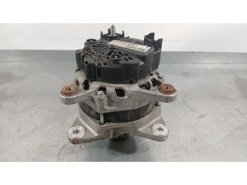 Recambio de alternador para dacia duster (hs_) 1.2 tce 125 referencia OEM IAM 231006677R 231000643R 