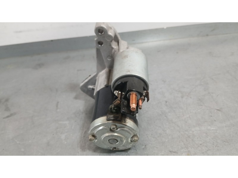 Recambio de motor arranque para dacia duster (hs_) 1.2 tce 125 referencia OEM IAM 233003307R 233000779R 