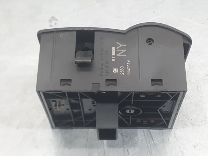 Recambio de mando luces para opel corsa c (x01) 1.4 (f08, f68) referencia OEM IAM 9138120  