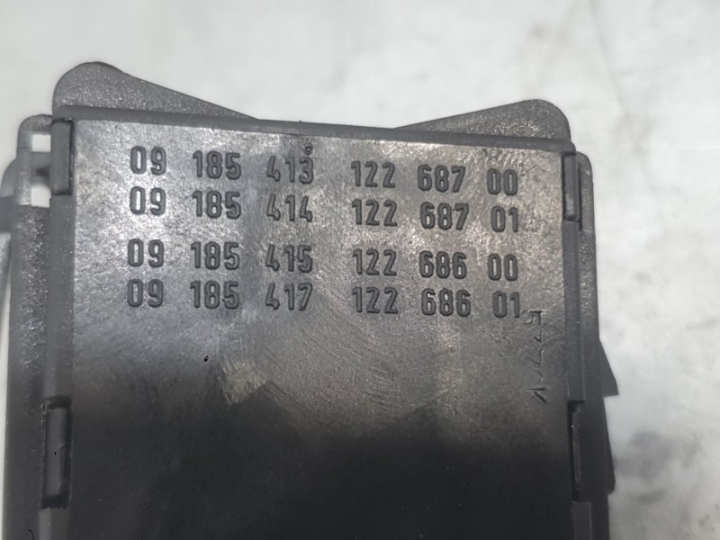 Recambio de mando luces para opel corsa c (x01) 1.4 (f08, f68) referencia OEM IAM 9185413  9185417