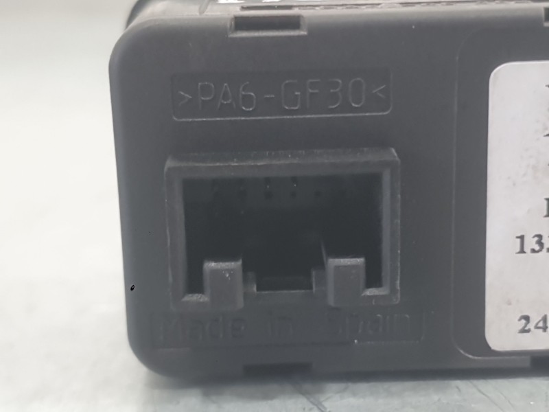 Recambio de mando elevalunas delantero izquierdo para opel corsa c (x01) 1.4 (f08, f68) referencia OEM IAM 24411030  