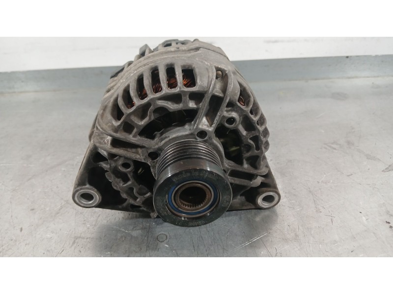 Recambio de alternador para opel astra g hatchback (t98) 2.0 dti 16v (f08, f48) referencia OEM IAM 93174497  