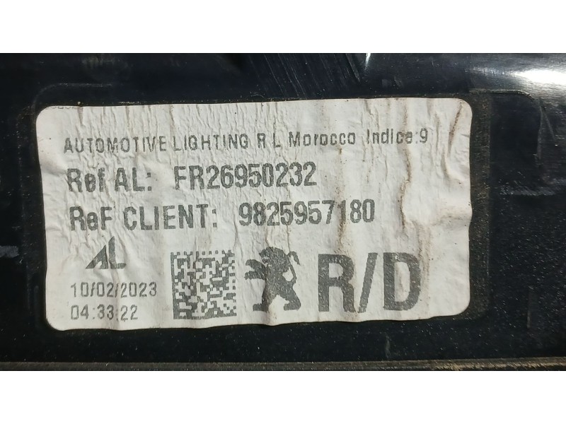Recambio de piloto trasero derecho interior para peugeot 2008 ii (ud_, us_, uy_, uj_, ur_, uc_) 1.2 puretech 130 referencia OEM 