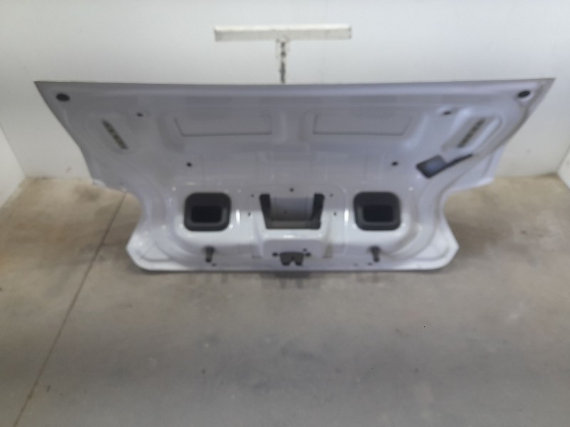 Recambio de tapa maletero para citroën c-elysée exclusive referencia OEM IAM 9675044480 TOCADA 