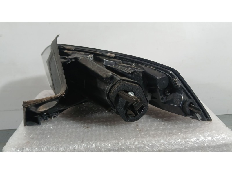 Recambio de piloto trasero izquierdo interior para peugeot 2008 ii (ud_, us_, uy_, uj_, ur_, uc_) 1.2 puretech 130 referencia OE