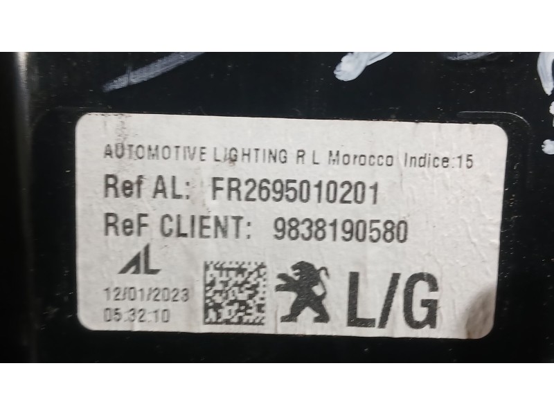Recambio de piloto trasero izquierdo interior para peugeot 2008 ii (ud_, us_, uy_, uj_, ur_, uc_) 1.2 puretech 130 referencia OE