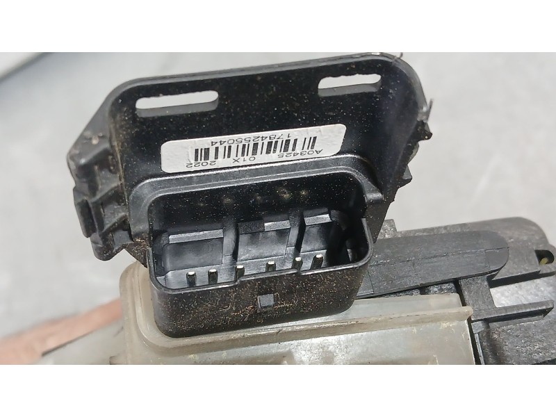 Recambio de cerradura puerta delantera derecha para peugeot 2008 ii (ud_, us_, uy_, uj_, ur_, uc_) 1.2 puretech 130 referencia O