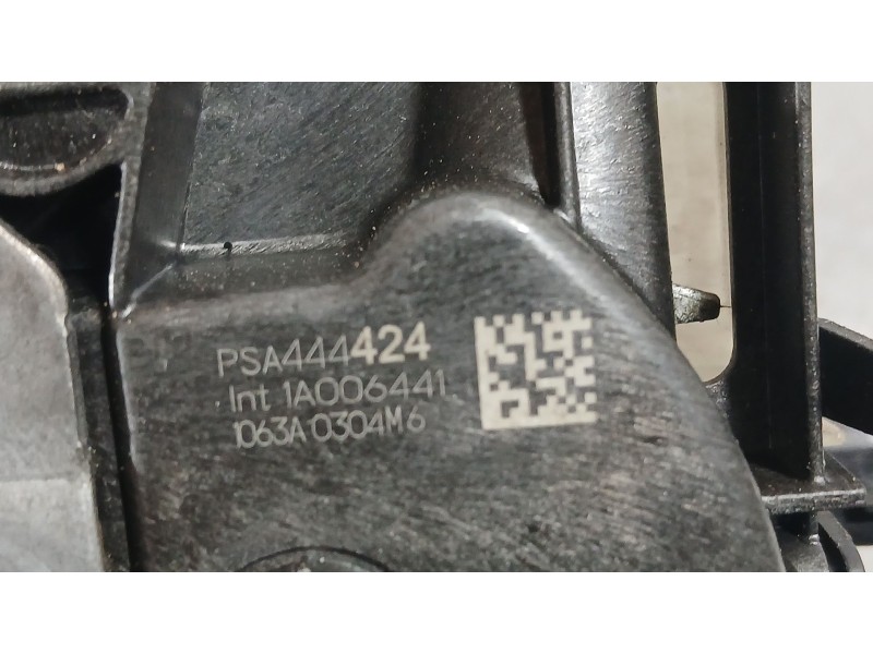 Recambio de cerradura puerta delantera derecha para peugeot 2008 ii (ud_, us_, uy_, uj_, ur_, uc_) 1.2 puretech 130 referencia O