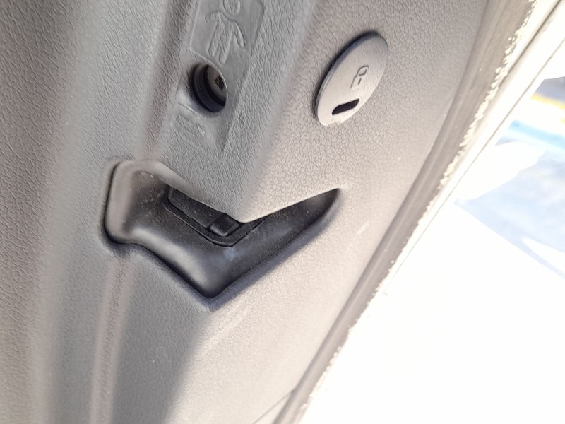 Recambio de cerradura puerta trasera derecha para seat exeo (3r2) 1.8 tsi referencia OEM IAM 8E0839016AA  