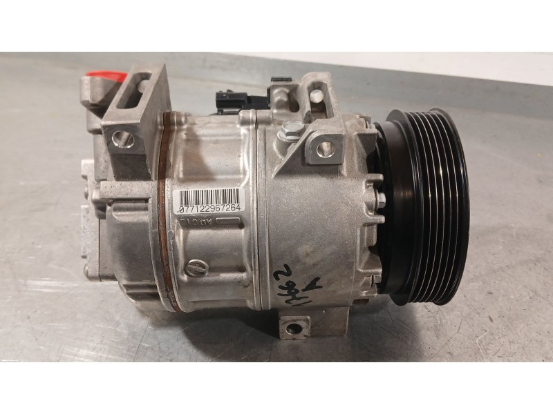 Recambio de compresor aire acondicionado para renault laguna iii (bt0/1) 1.5 dci (bt00, bt0a, bt0t, bt1j) referencia OEM IAM 771
