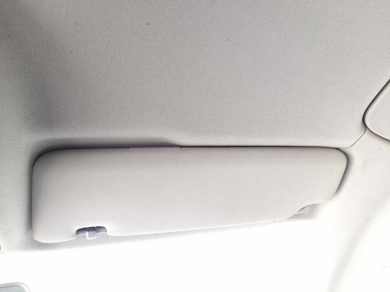 Recambio de parasol derecho para seat exeo (3r2) 1.8 tsi referencia OEM IAM 8E0857552J5B9  
