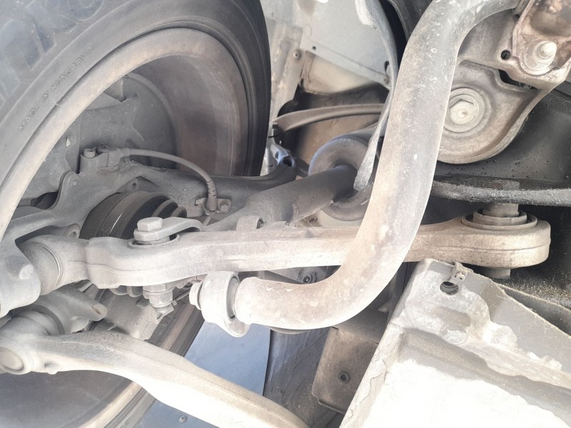 Recambio de brazo suspension inferior delantero derecho para seat exeo (3r2) 1.8 tsi referencia OEM IAM 8E0407694AL 8E0407151R 