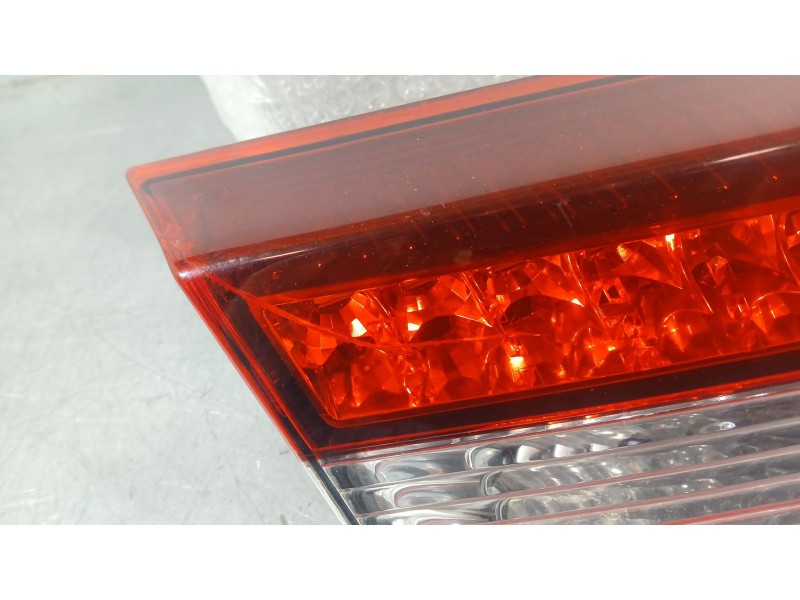 Recambio de piloto trasero izquierdo interior para renault laguna iii (bt0/1) 1.5 dci (bt00, bt0a, bt0t, bt1j) referencia OEM IA