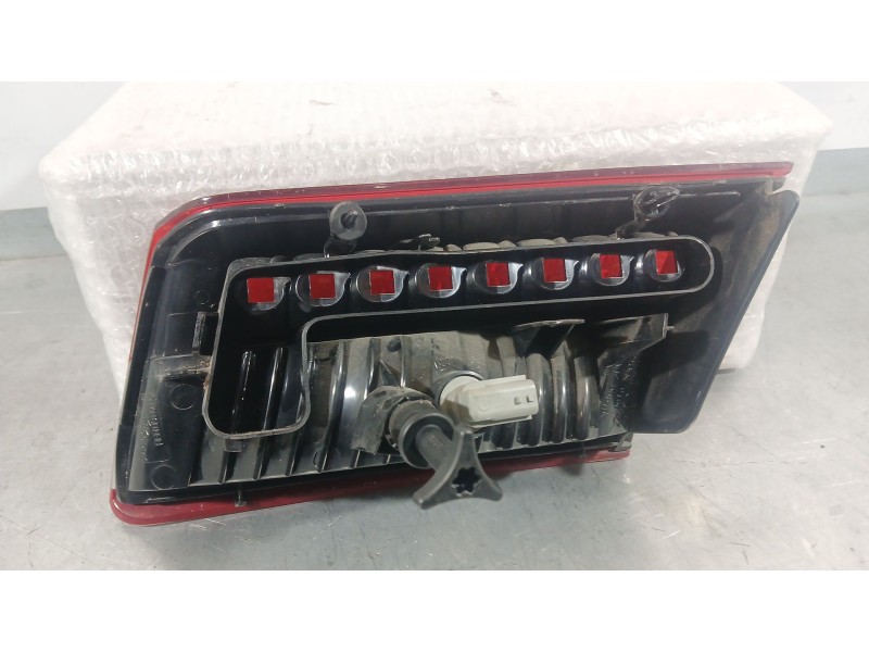 Recambio de piloto trasero izquierdo interior para renault laguna iii (bt0/1) 1.5 dci (bt00, bt0a, bt0t, bt1j) referencia OEM IA